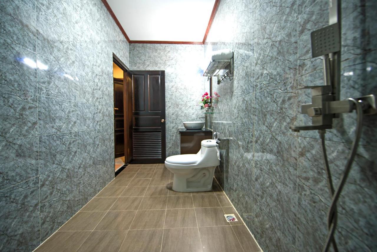 Vang Vieng Freedom Star Hotel Bagian luar foto