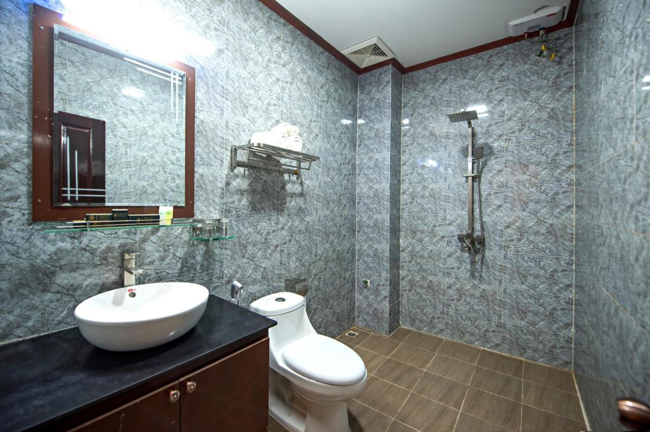 Vang Vieng Freedom Star Hotel Bagian luar foto